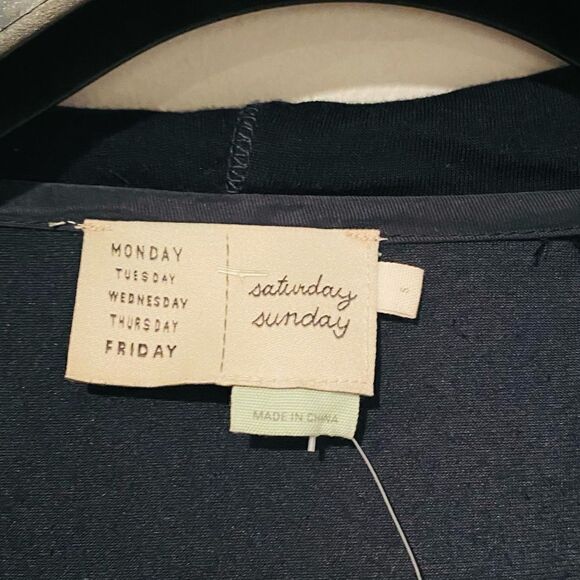 Anthropologie Saturday/Sunday Velour Hoodie Navy Wrap Satin Tie Top Size Small - Picture 4 of 5